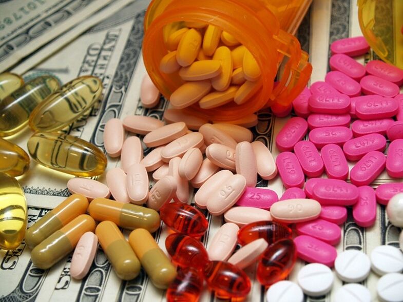 Prostatitis paling kerap dirawat dengan ubat-ubatan dalam bentuk tablet